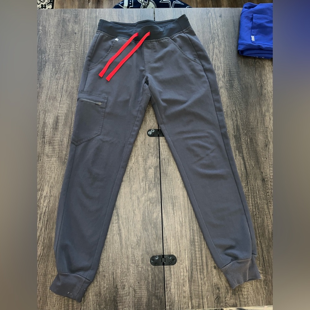 FIGS XS Charcoal Zamora Joggers/Pants (regular length)